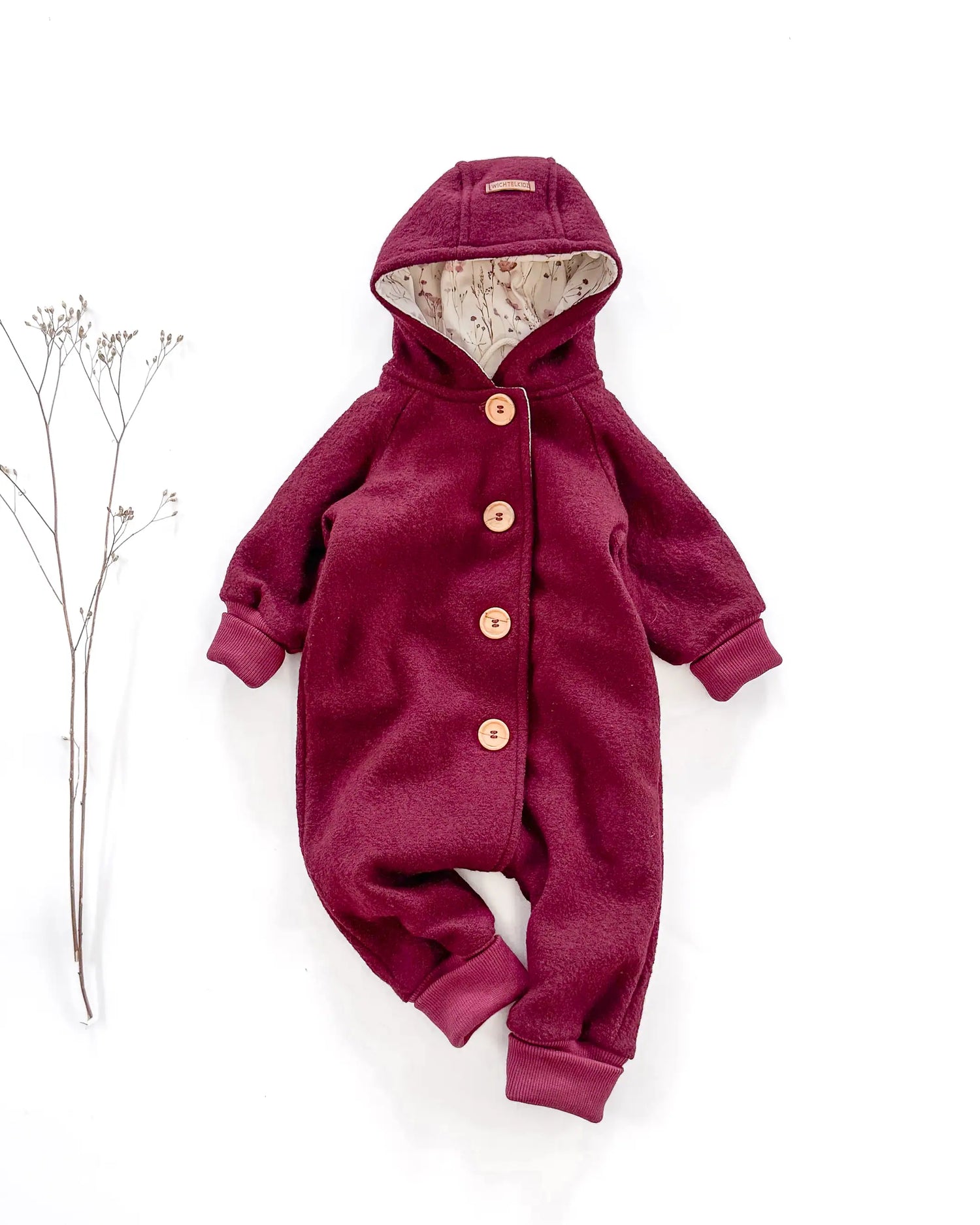 gefütterter Wollwalkverall für Kinder und Babys aus 100% Merino-Schurwolle mit nachhaltigen Knoepfen