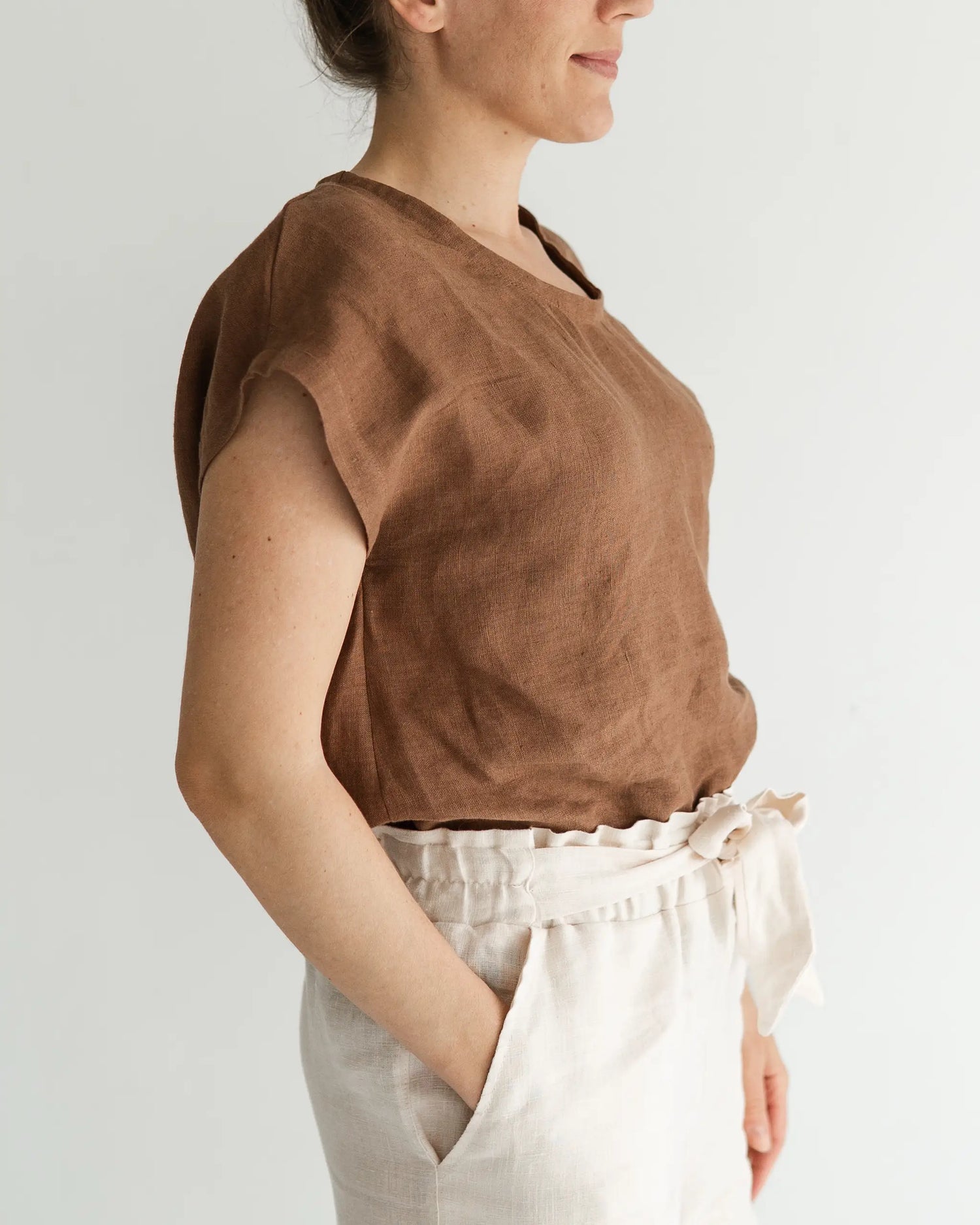 Lockeres Leinenshirt für Damen aus gewaschenem Leinen, nachhaltig gefertigt und angenehm kühlend im Sommer