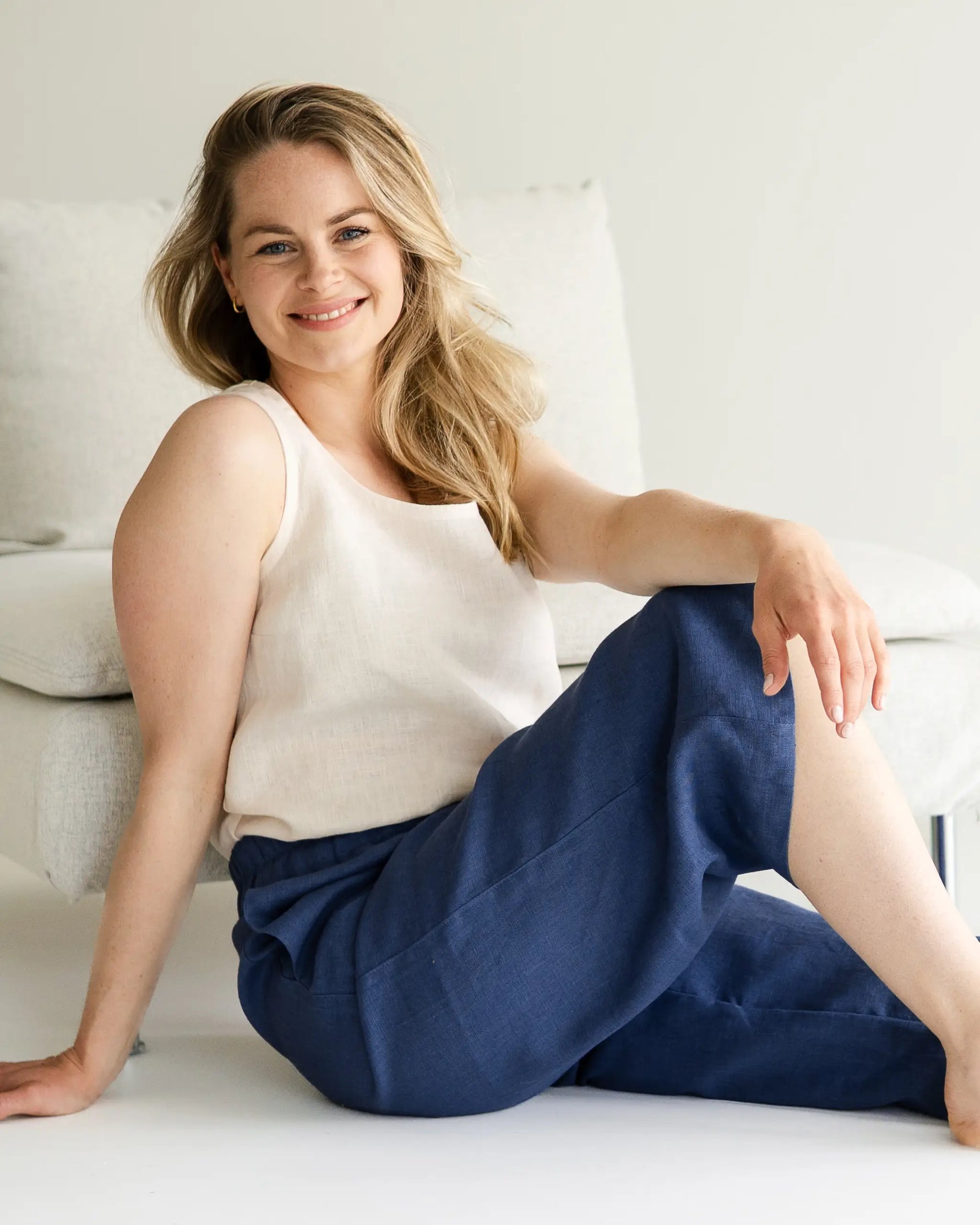 Ärmelloses Damen Top aus 100% Leinen, luftig und atmungsaktiv, ideal für heiße Sommertage und vielseitige Alltagslooks wie mit unserer Leinen Culotte