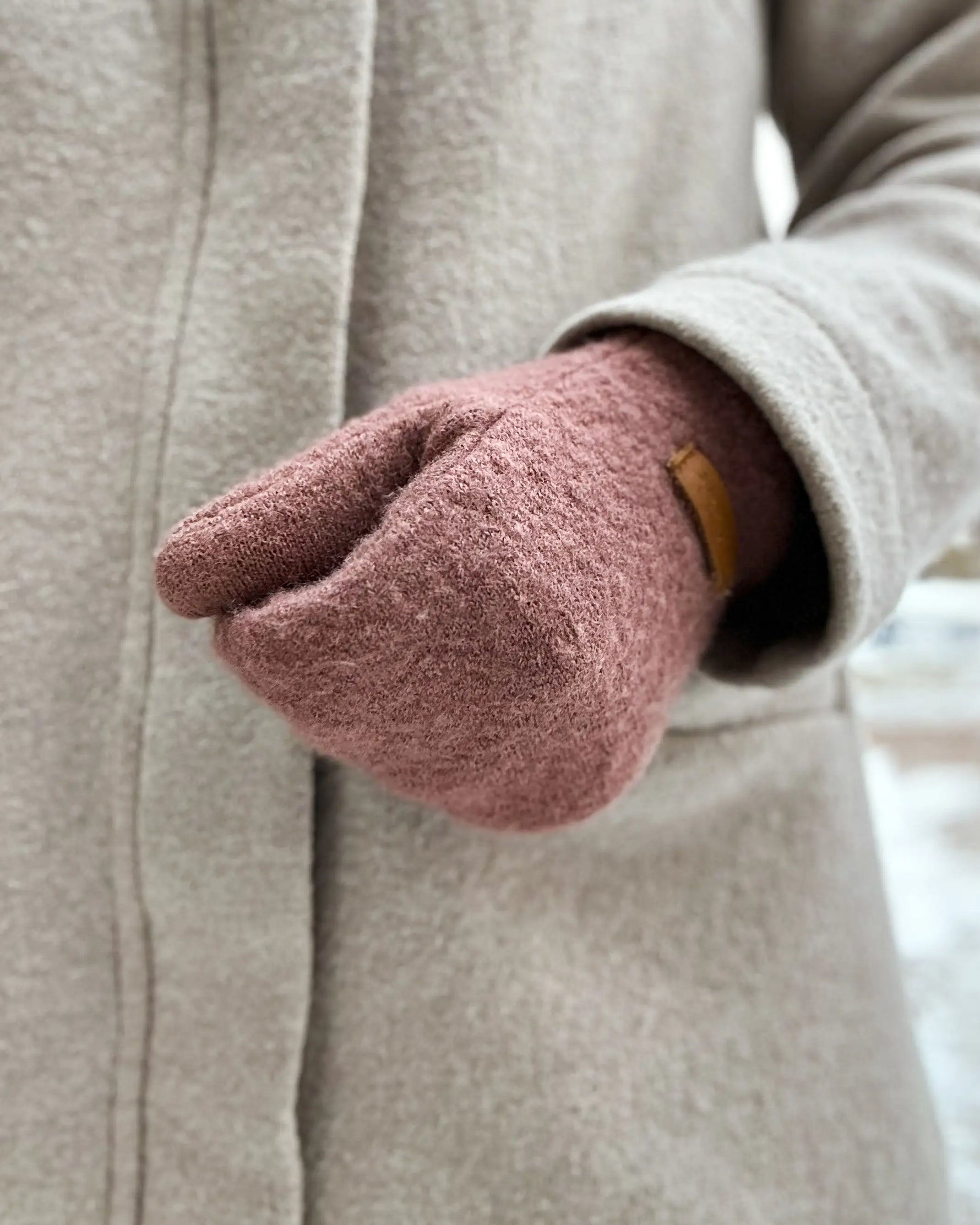 handschuhe damen wollwalk Damen Handschuhe aus Wollwalk – Wichtelkidz