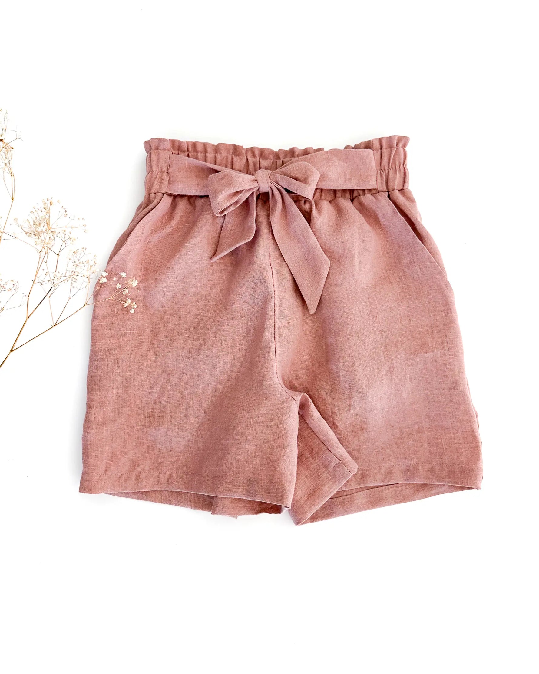 Damen Paperbag Leinenshorts mit Schleife - kurze Damenshorts aus Leinen