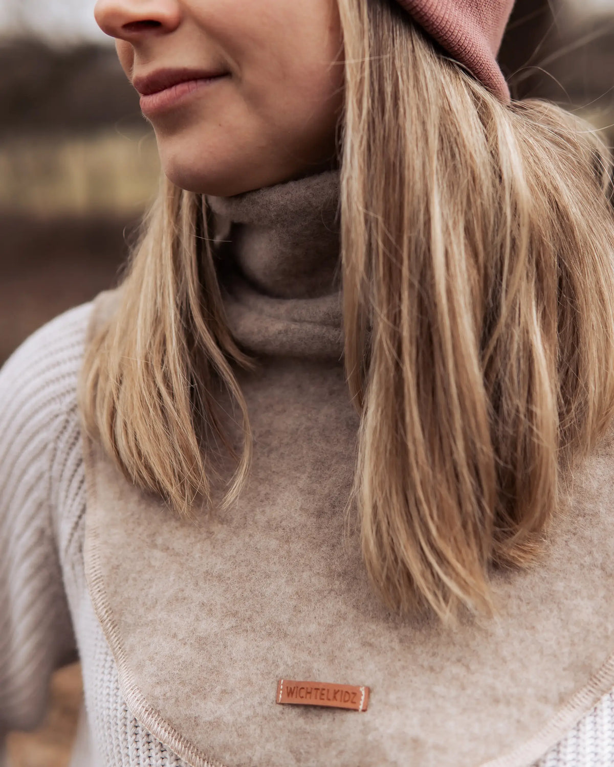 Damen Loop aus Bio Merinowolle, weich und wärmend für Herbst und Winter, ideal für Spaziergänge und Alltag