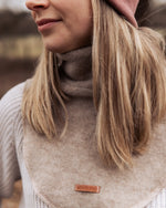 Damen Loop aus Bio Merinowolle, weich und wärmend für Herbst und Winter, ideal für Spaziergänge und Alltag