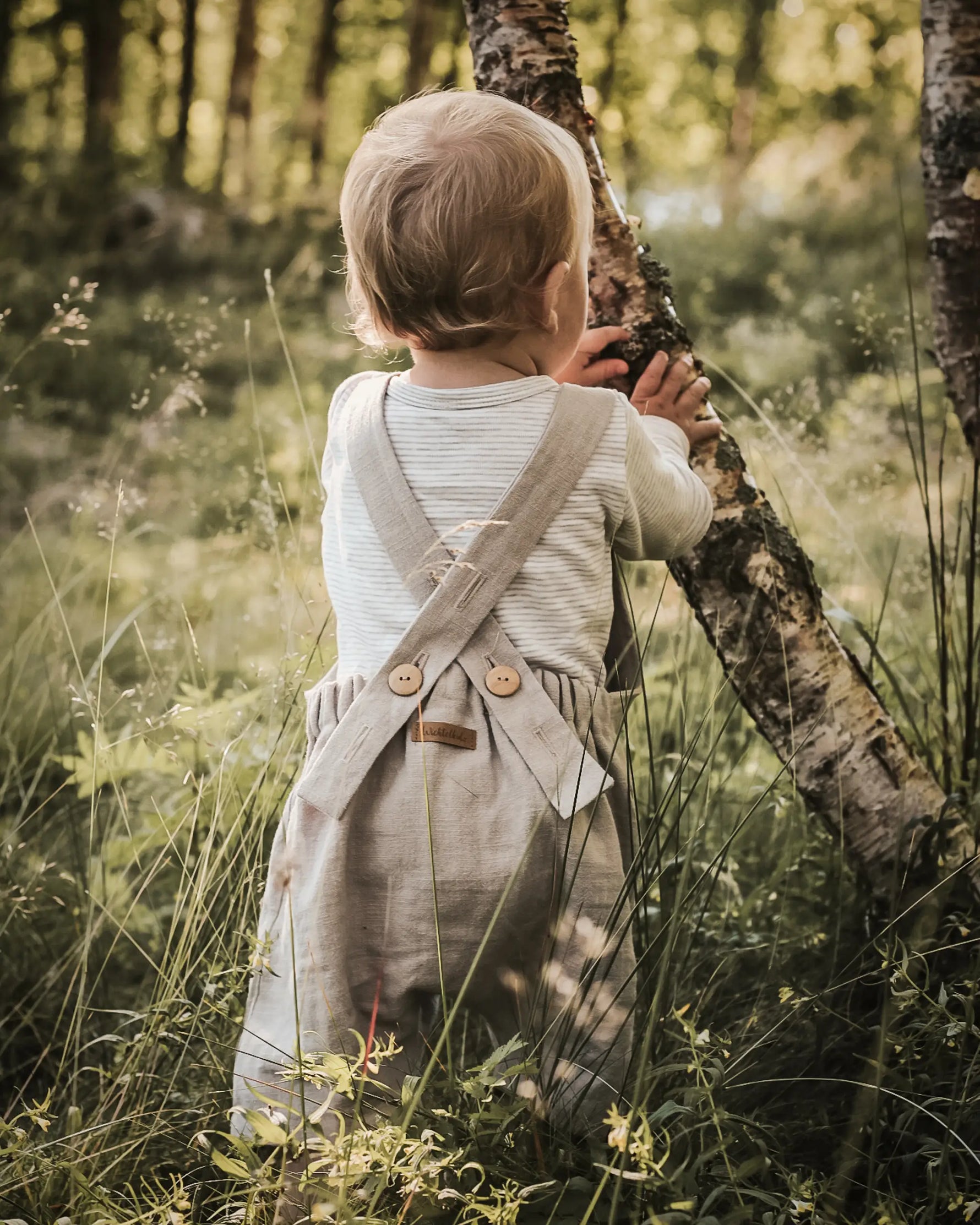 Leinensalopette für Kinder und Babys als Outfit für Taufe, Fotoshooting, Geburtstag, feierliche Anlässe oder Hochzeit
