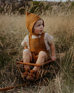 Leinen Zipfelmütze Baby nachhaltig und hautfreundlich, wendbare Pixie Mütze für Frühling und Sommer, bequeme Kinderkopfbedeckung im verspielten Look und das schönste Outfit für Taufe oder festliche Anlässe wie Geburtstag oder Hochzeit