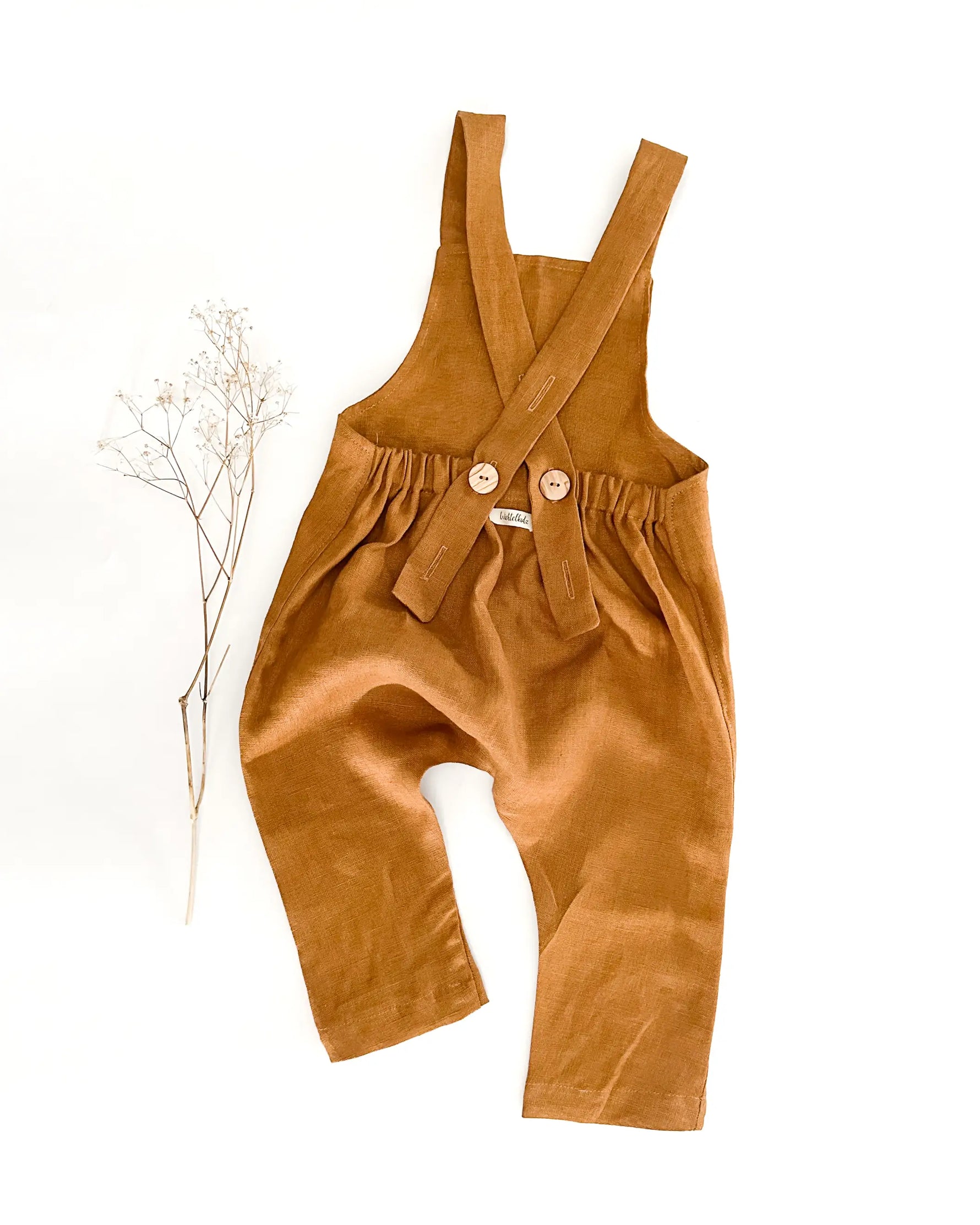 Baby und Kinder Leinen Sommer Latzhose Salopette mit Knöpfen Jungen Outfit für Feierlichkeiten wie Taufe, Hochzeit, Geburtstag oder Fotoshooting