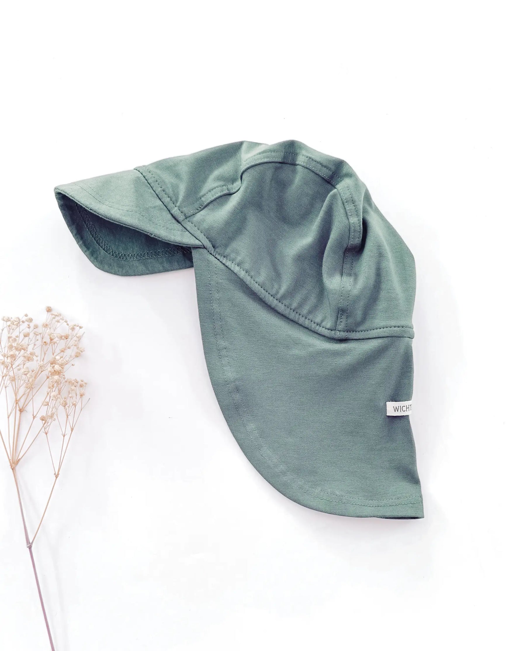 Atmungsaktiver Sonnenhut mit UV Schutz für Kinder und Babys aus nachhaltigem Material in Mint