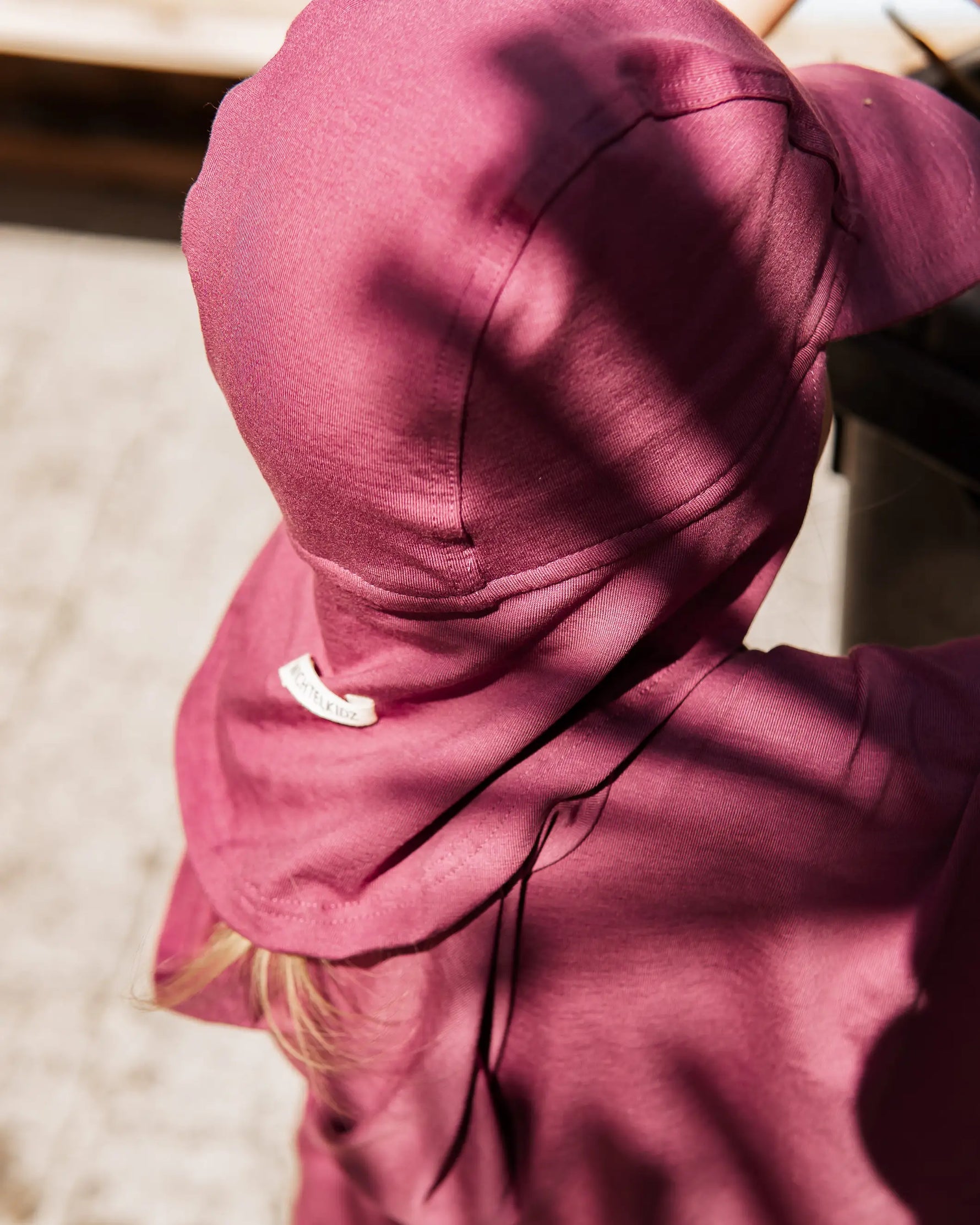 Weicher Kinder UV Sonnenhut mit Nackenschutz für optimalen Sonnenschutz für dein Kind aus weichen, natürlichen Materialien ganz ohne Polyester oder Chemie
