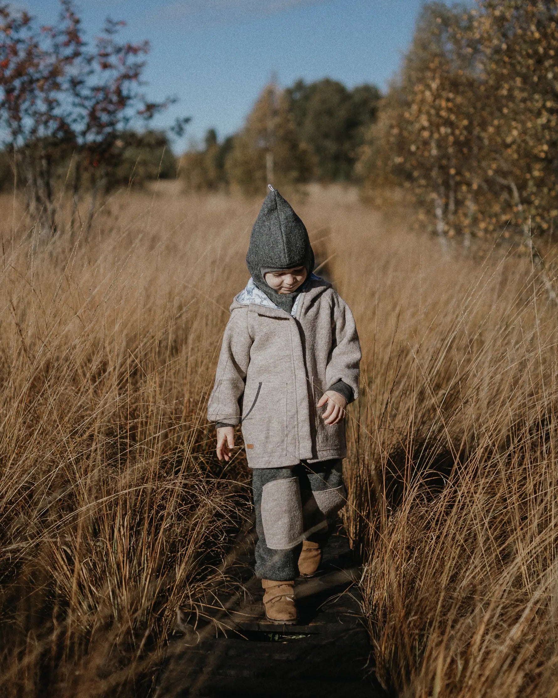 Wollwalk Schlupfmütze für Kinder aus 100 % Schurwolle mit weichem Jerseyfutter, ideal für Winter, Kindergarten und Spaziergänge.