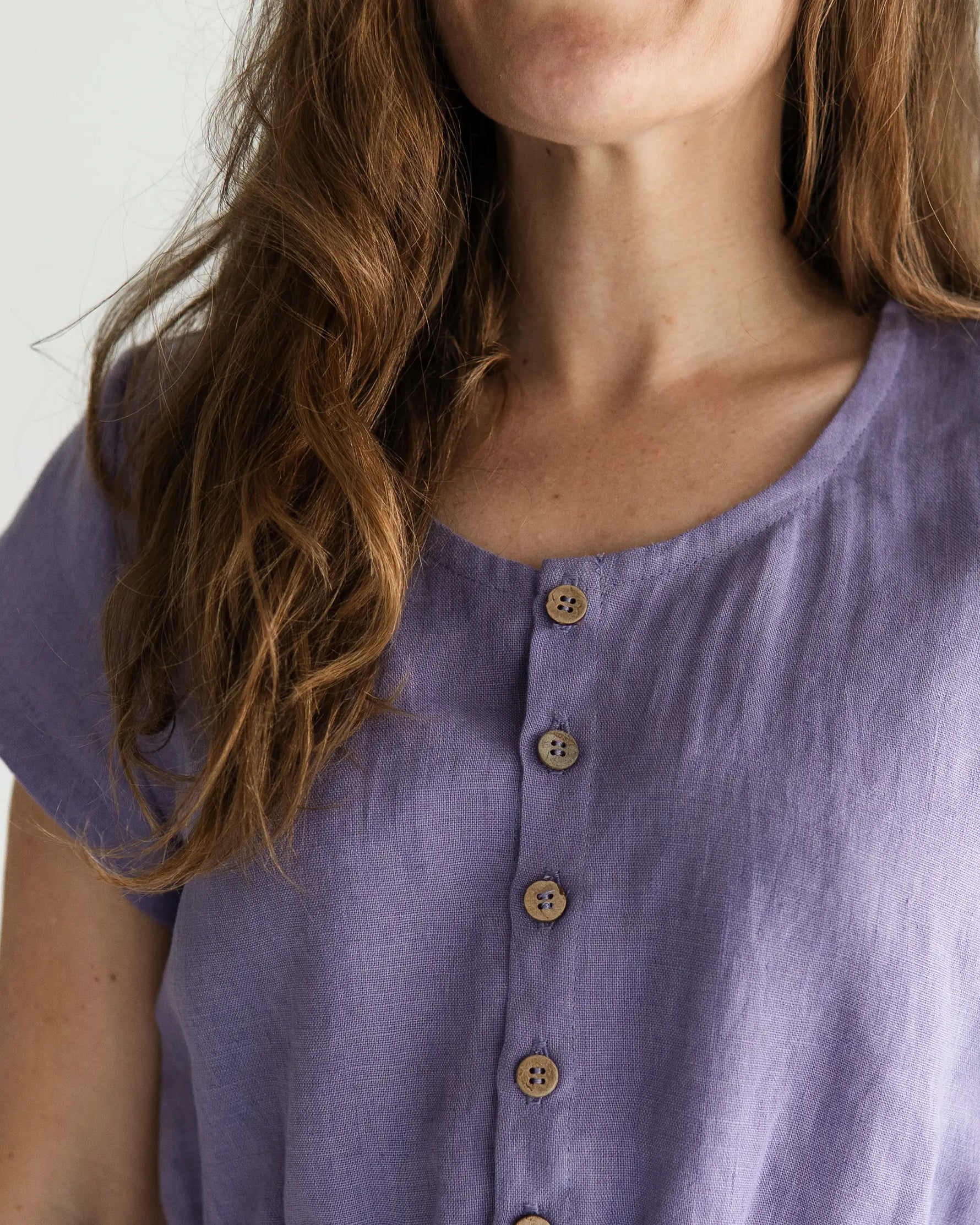 Damen Leinenshirt mit Knopfleiste aus 100% Leinen, luftig leicht und angenehm weich für warme Sommertage