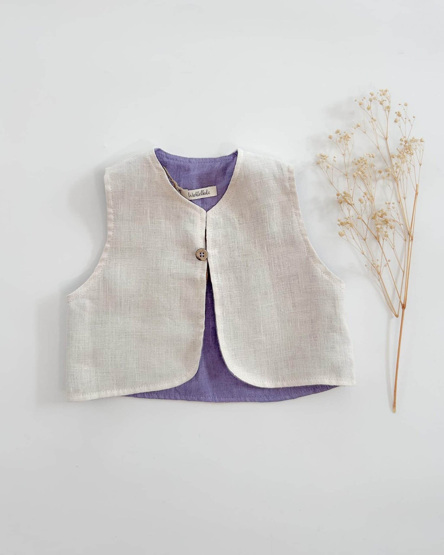 Sofortkauf: Leinen Weste in Wollweiß & Lavendel, Gr. 62/68