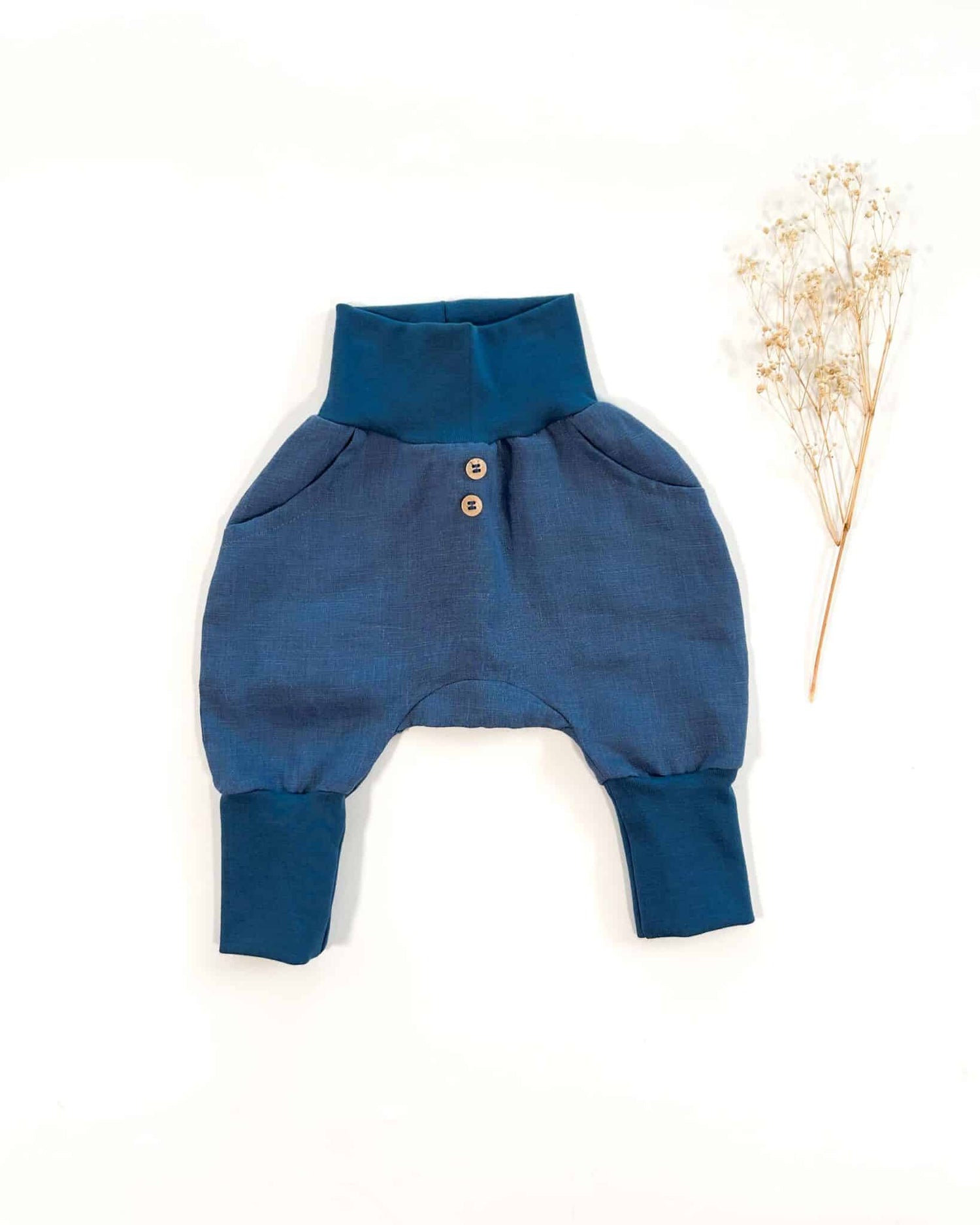 Sofortkauf: Leinen Knickerbocker in Sommerblau, Gr. 62/68