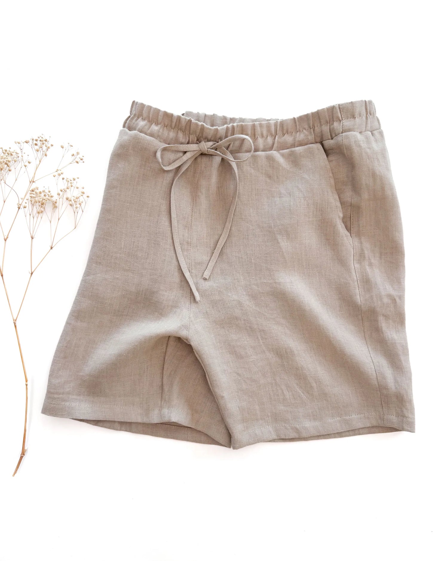Sofortkauf: Leinen Shorts für Herren in Sand, Gr. S