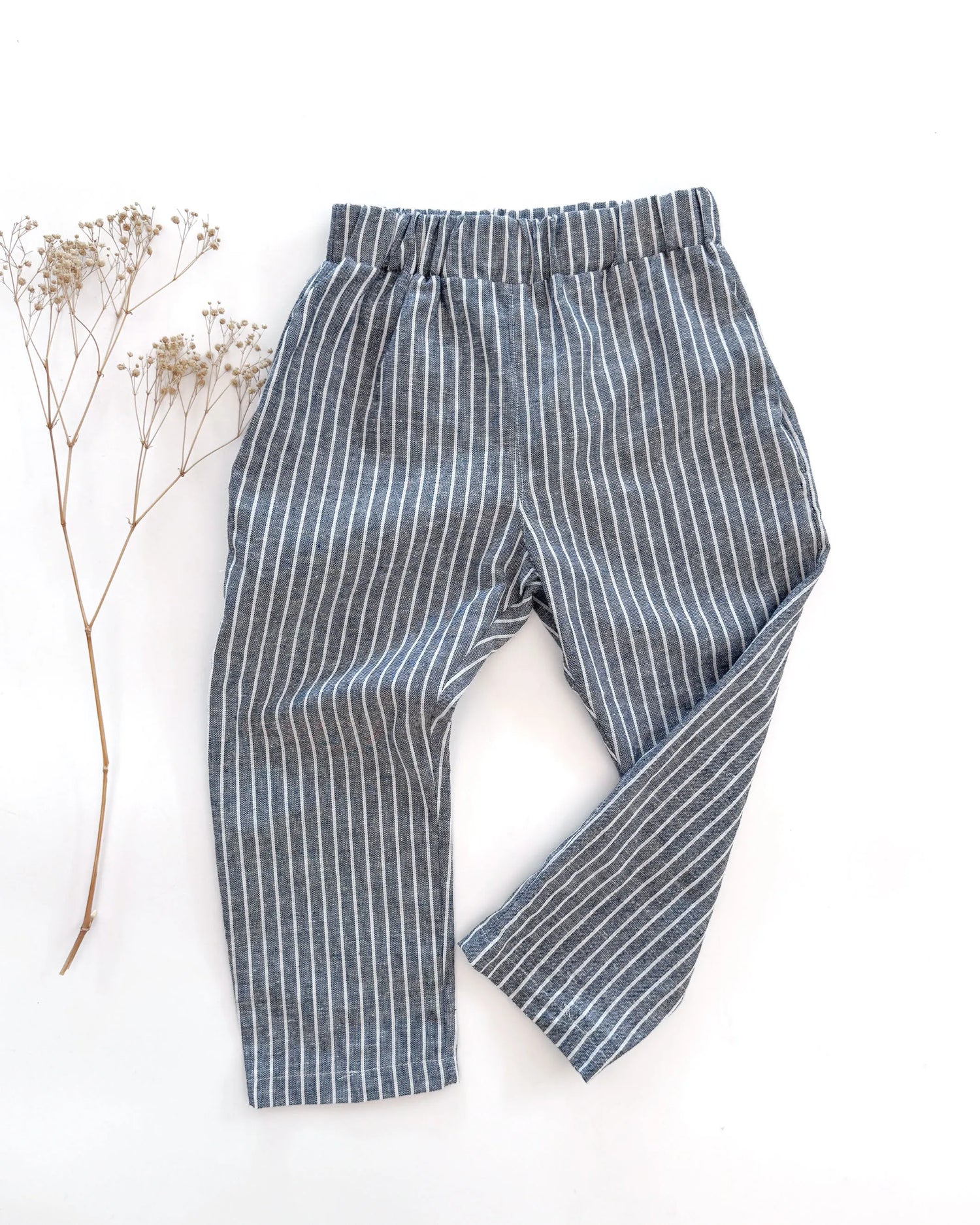 Sofortkauf: Leinenhose in blau gestreift, mit Taschen, Gr. 92/98