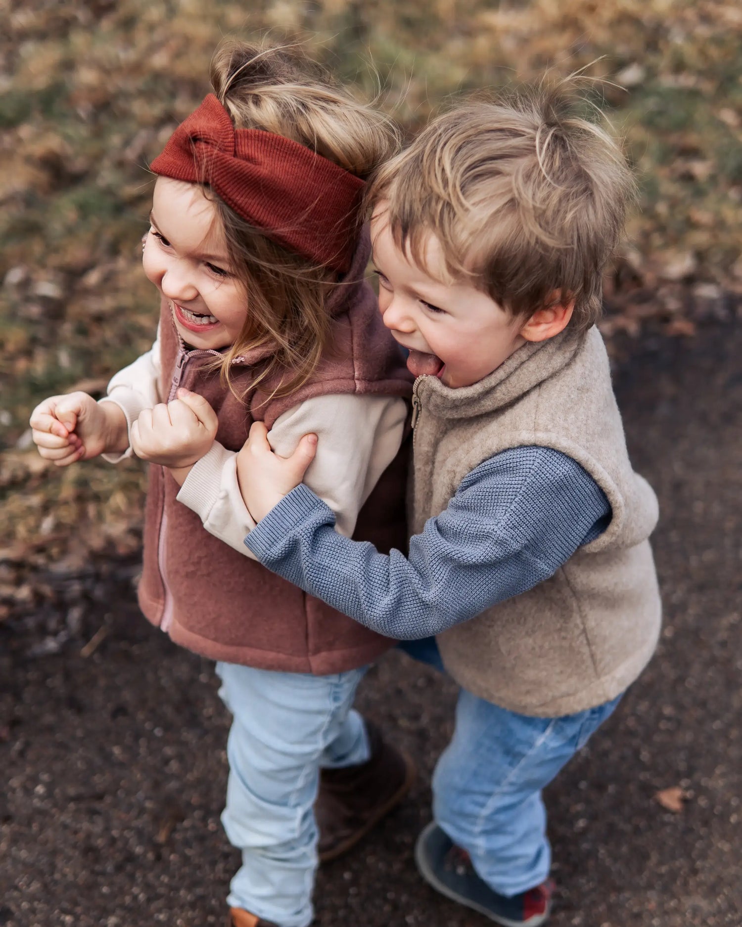 Nachhaltige Wollfleece Weste für Babys und Kinder mit Reißverschluss und Taschen, handgemacht in Deutschland aus 100% Merino Schurwolle