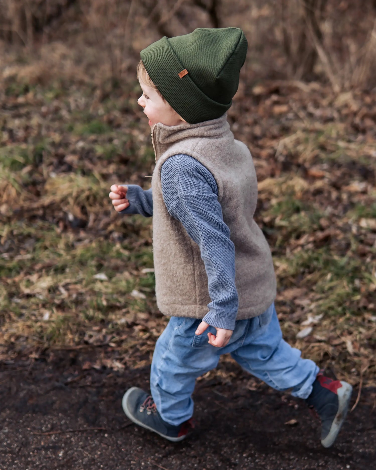 Fleece Weste Kinder aus Bio Merinowolle - weich und temperaturausgleichend