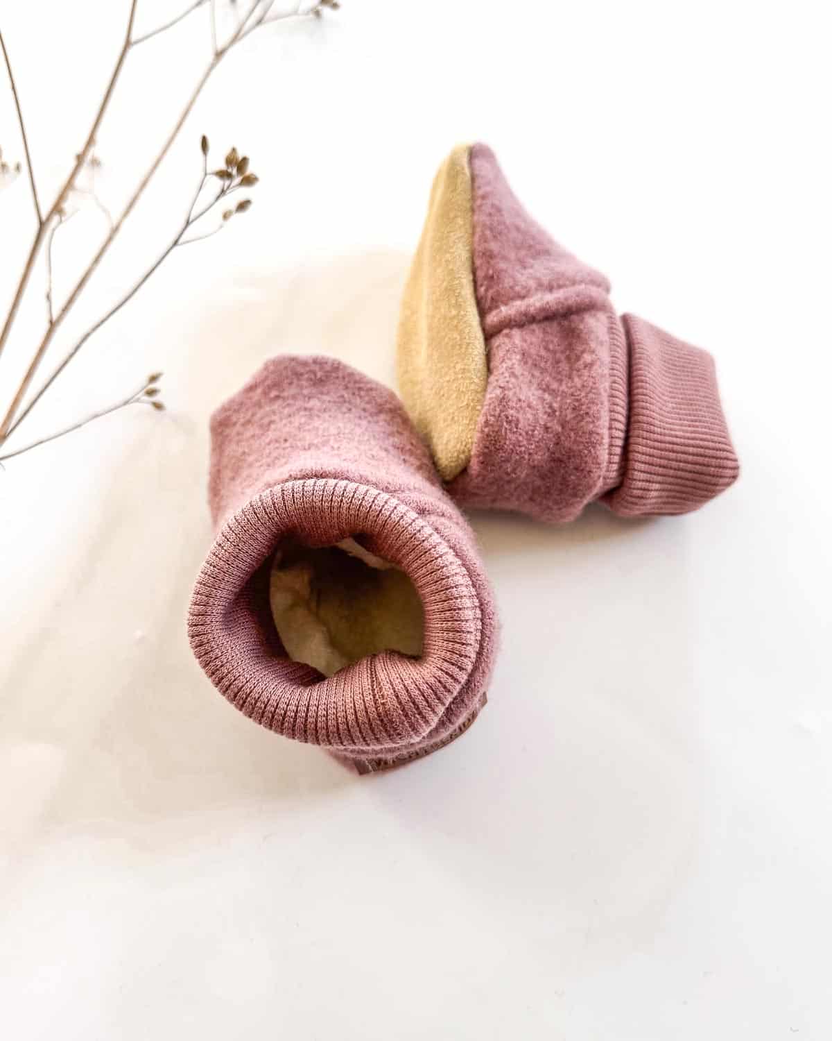 Sofortkauf: gefütterte Wollwalk Schuhe in Altrosa mit Naturleder Sohle, Gr. 18-19