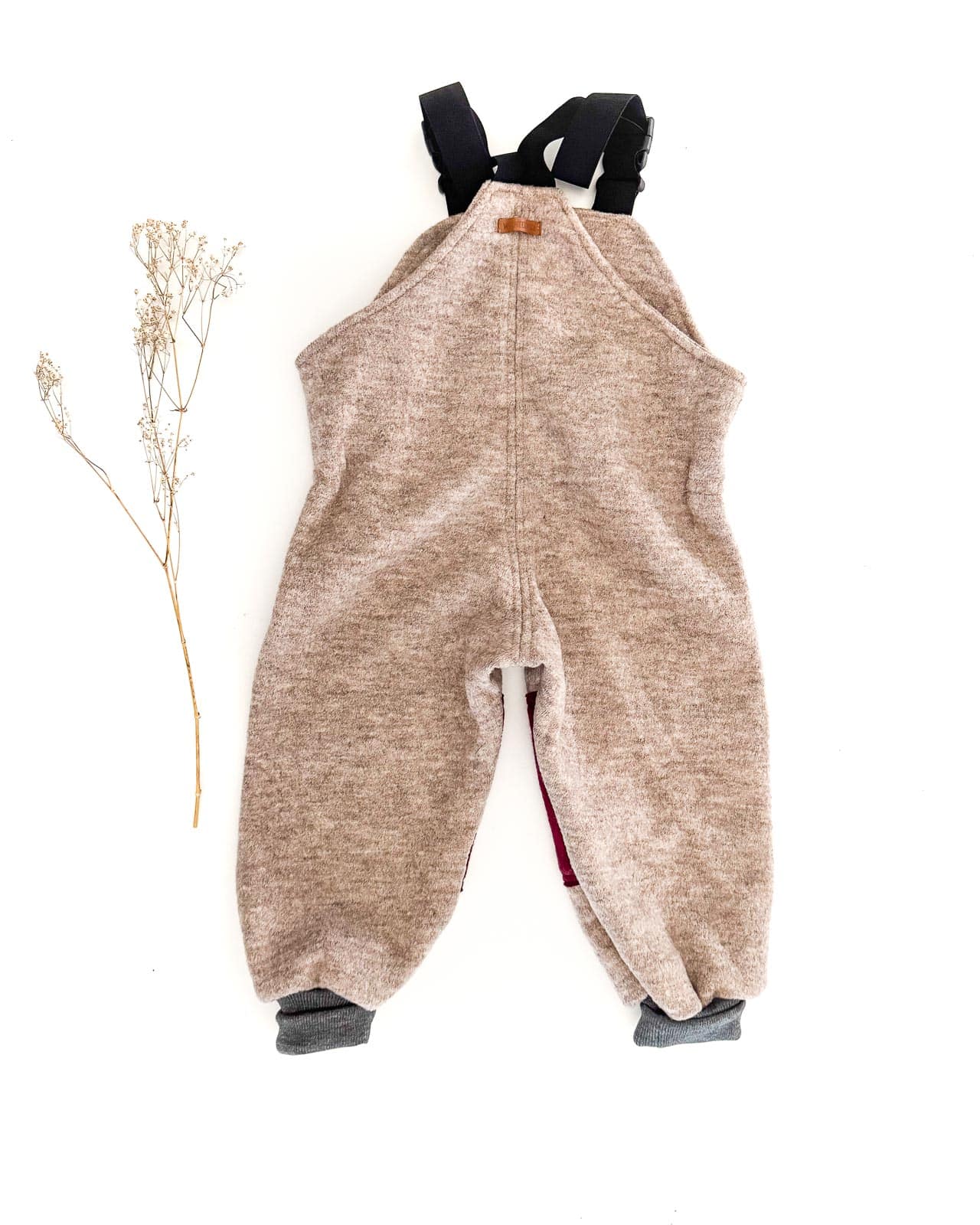 Sofortkauf: Walk-Latzhose Sand Meliert mit Knie-Verstärkung, Gr. 92/98