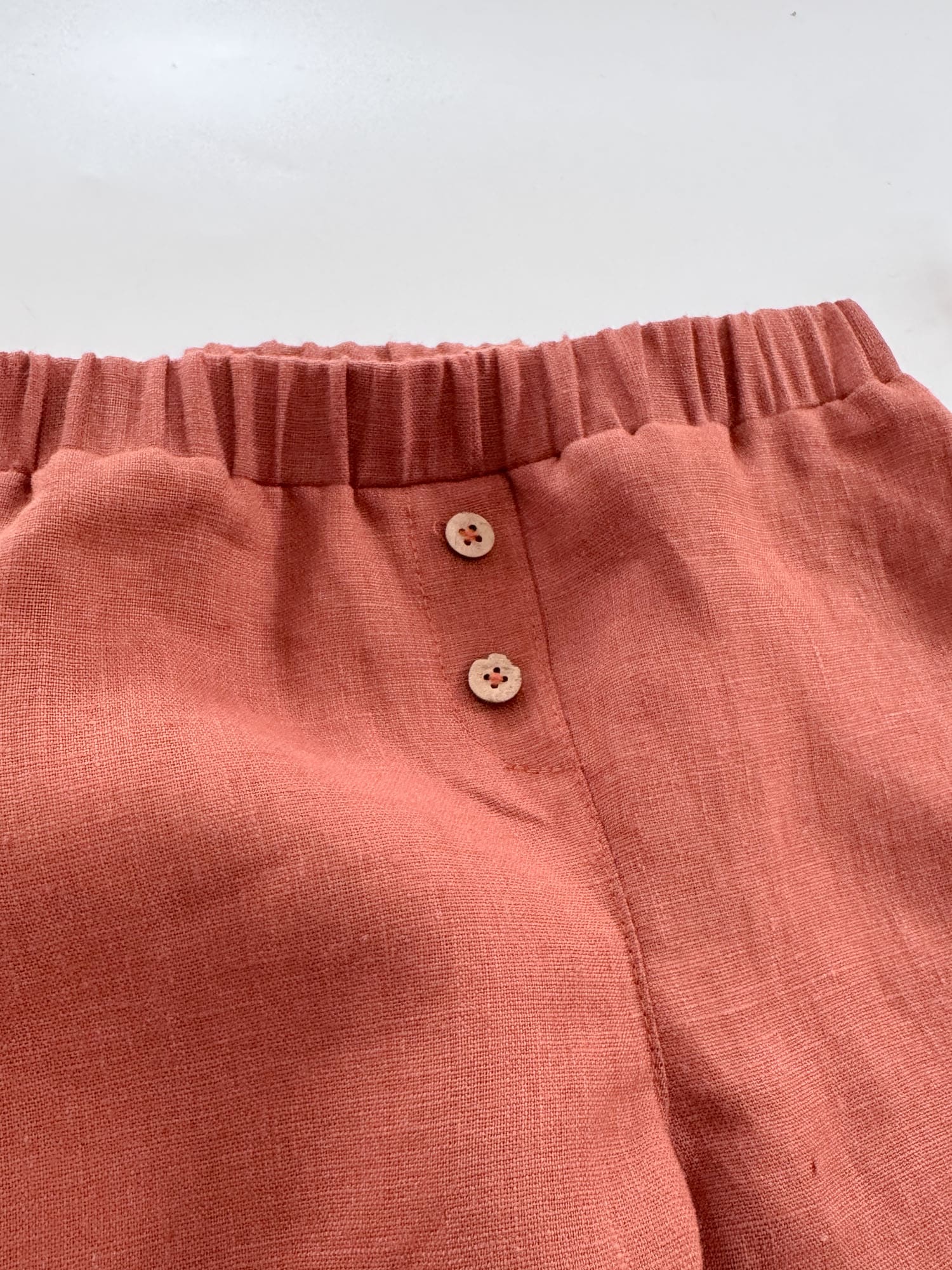 Sofortkauf: Leinenhose in Rost mit Knopfleiste, Gr. 98/104