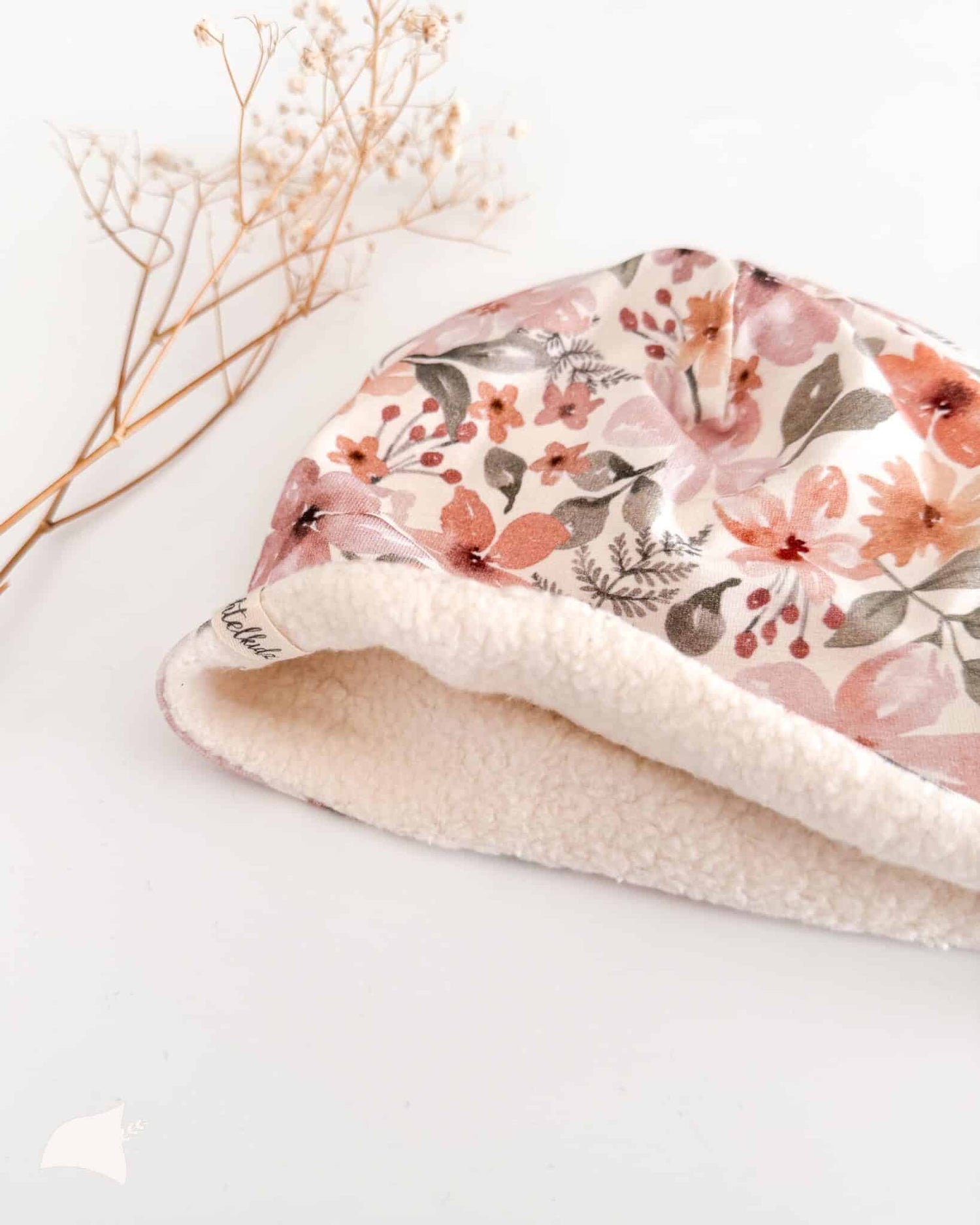 Sofortkauf: Wende-Beanie Bloomery/ Fleece Creme, Gr. 38-40 (ca 3-5 Monate)