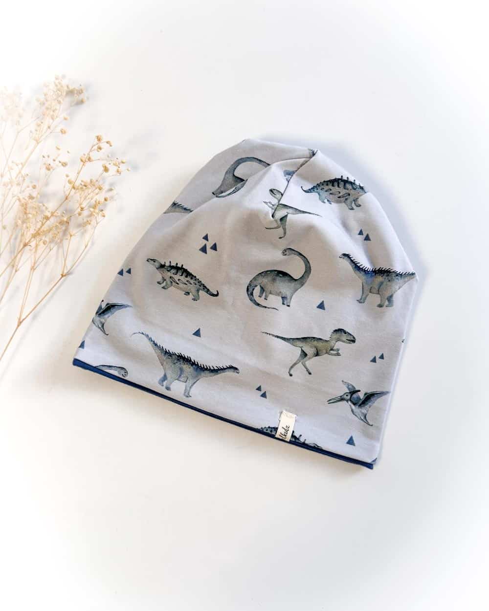 Sofortkauf: Wende-Beanie Rauchblau/Dinos, Gr. 48-50 (ca 1,5-2 Jahre)