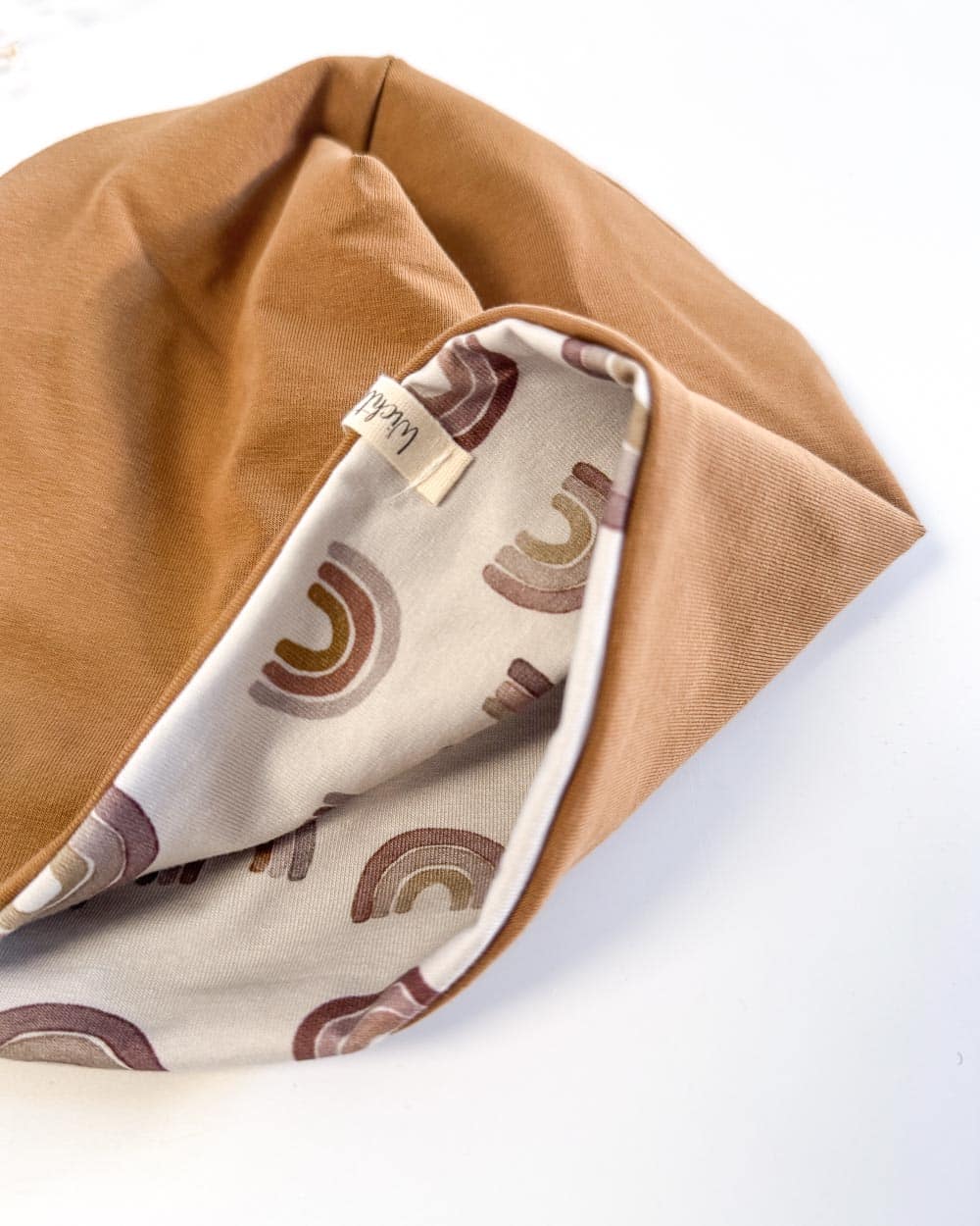Sofortkauf: Wende-Beanie Zimt/ Brownbow, Gr. 52-54 (4-10 Jahre)