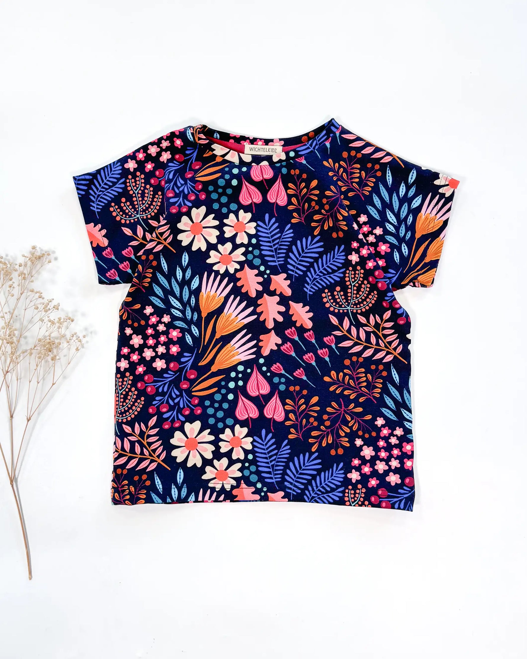 Locker geschnittenes T-Shirt aus Baumwolljersey für Babys und Kinder, ideal für den Sommer und angenehm weich auf der Haut.
