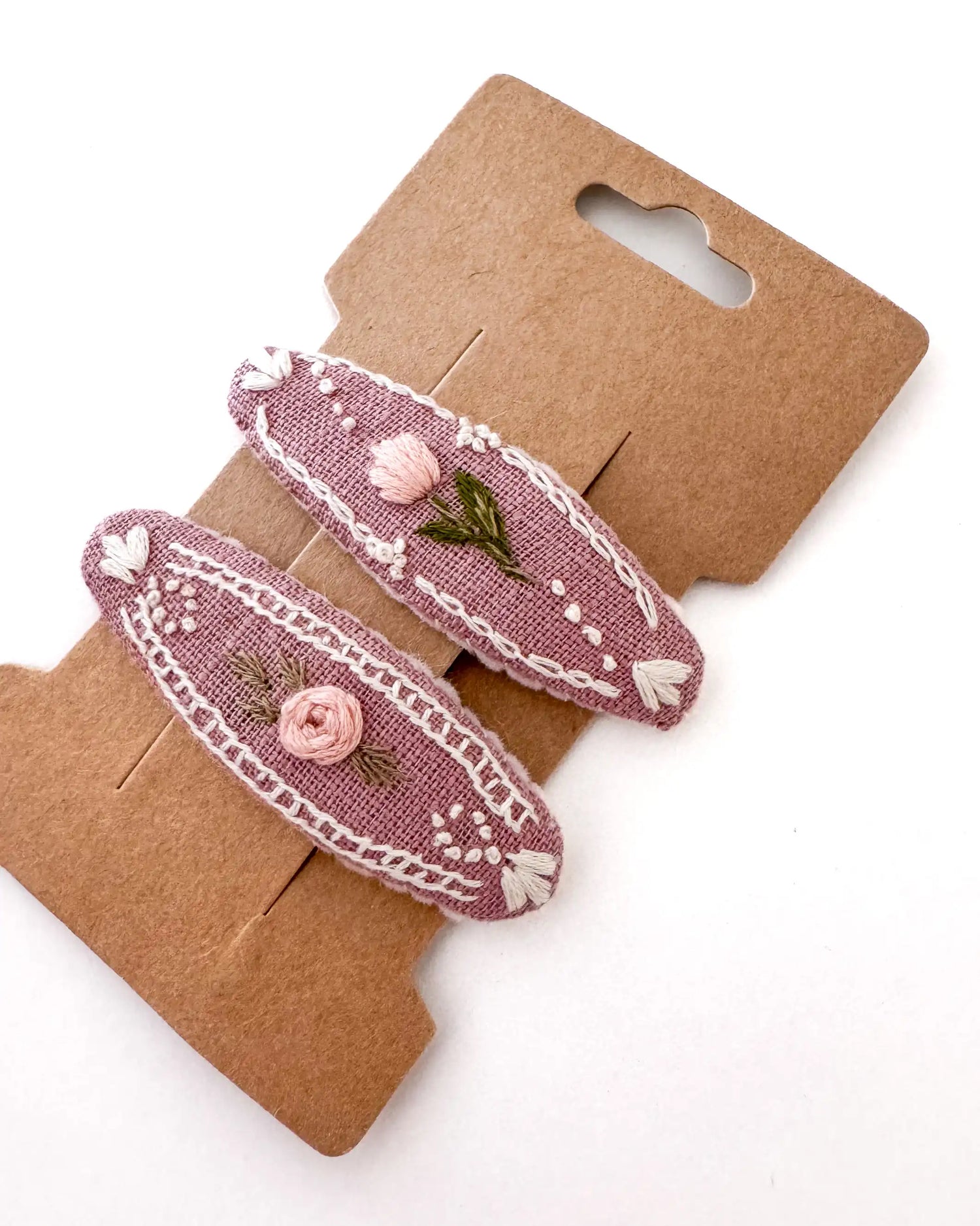handbestickte Haarspangen 2er-Set – Altrosa "Tulpe"
