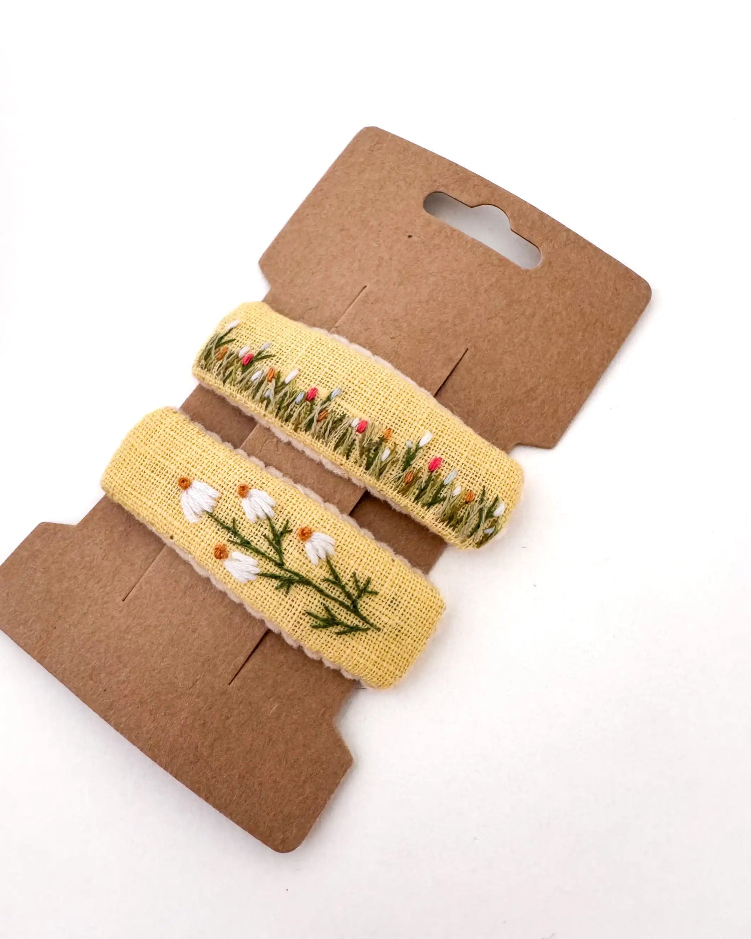 handbestickte Haarspangen 2er-Set – Buttergelb "Blumenwiese"