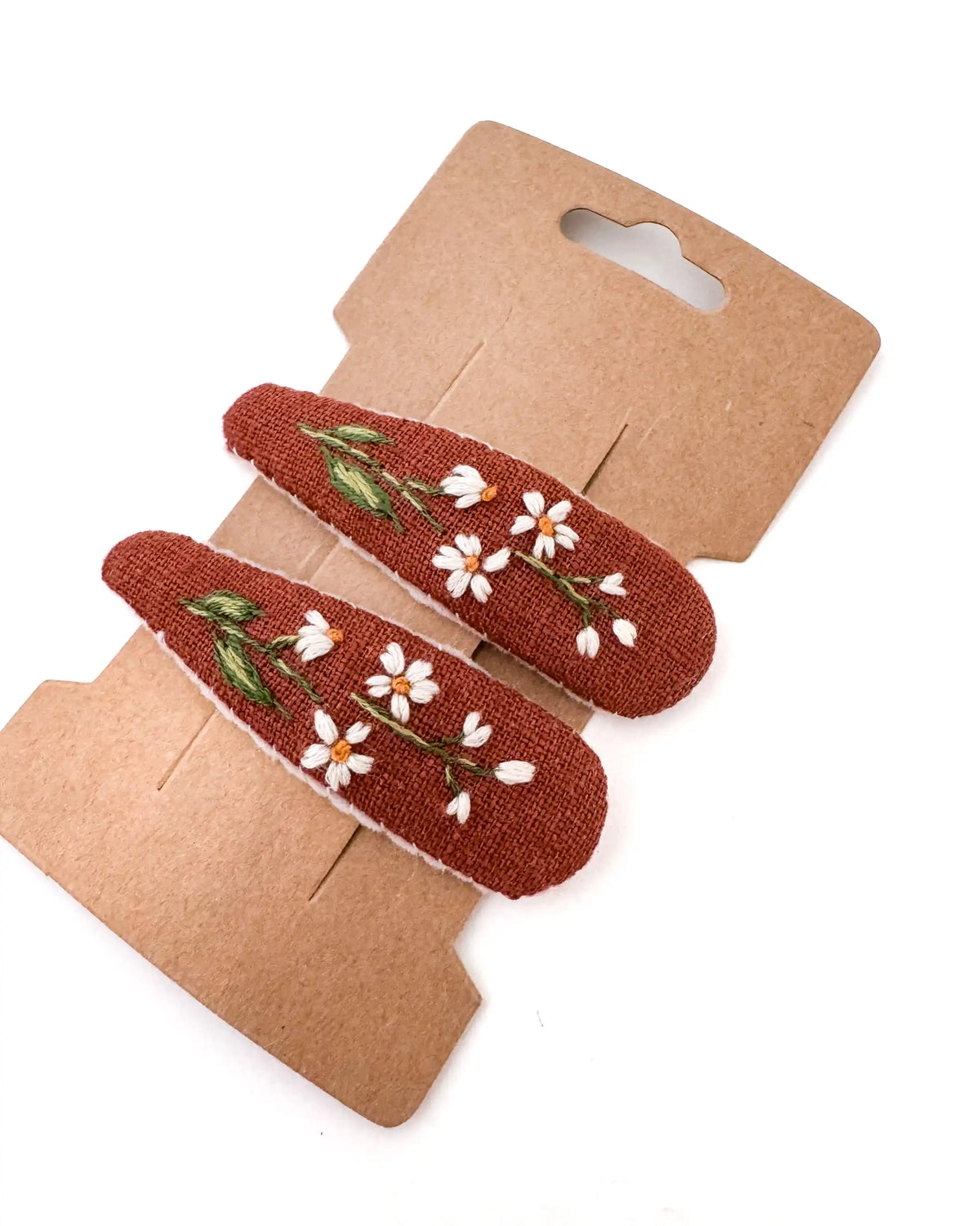 Kinder haarspange handbestickt als besondere Geschenkidee für Mädchen mit Blumenstickerei