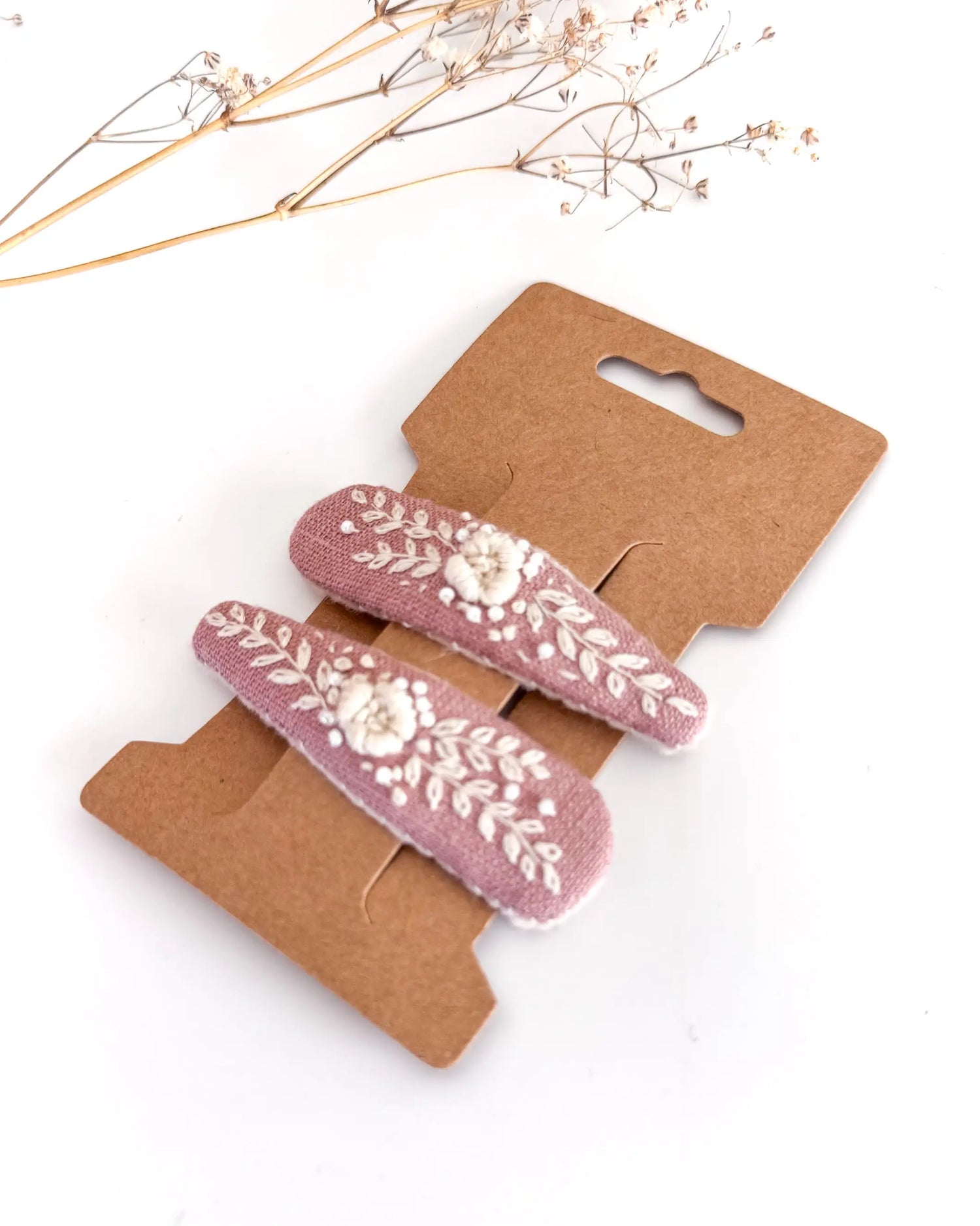 handbestickte Haarspangen 2er-Set – Altrosa "Blumenhochzeit"