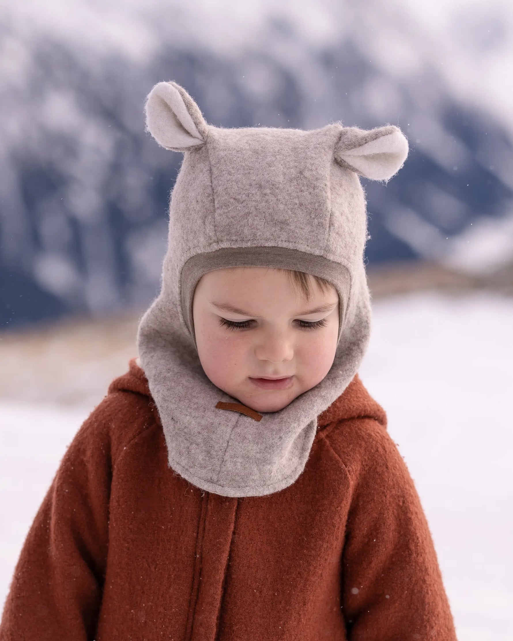 Wollwalk Schlupfmütze mit Bärenohren für Kinder aus 100% Schurwolle, hält Kopf, Ohren und Hals warm und schützt zuverlässig vor Kälte und Wind