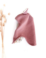 Kinder Wintermütze mit Bären Ohren aus Schurwolle, ideal für den Kindergarten, denn sie schützt Nacken und Hals ohne zusätzlichen Schal
