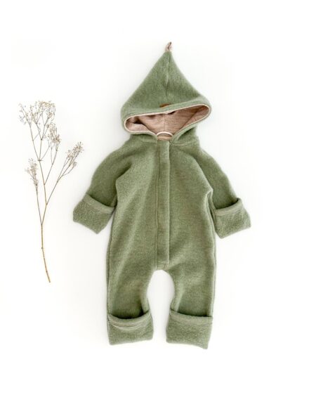 Baby Wollfleece Overall aus Bio Merinowolle - temperaturausgleichender Fleece Anzug mit Reißverschluss in Salbei / Sage